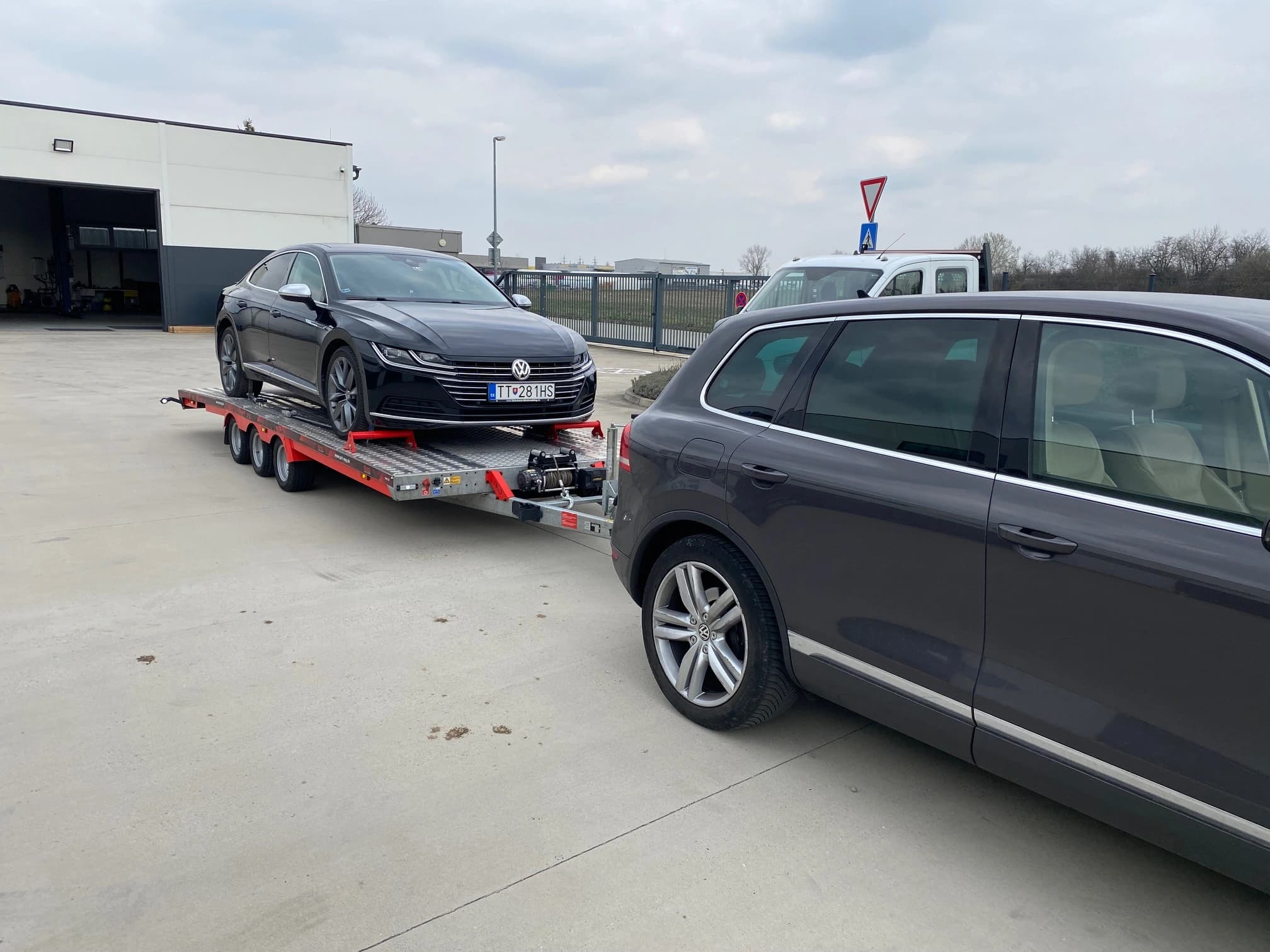 Volkswagen Arteon počas prepravy